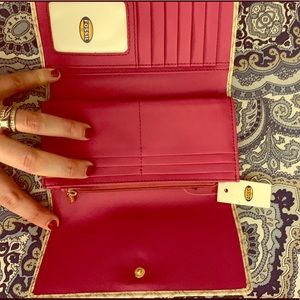 Fossil Wallet